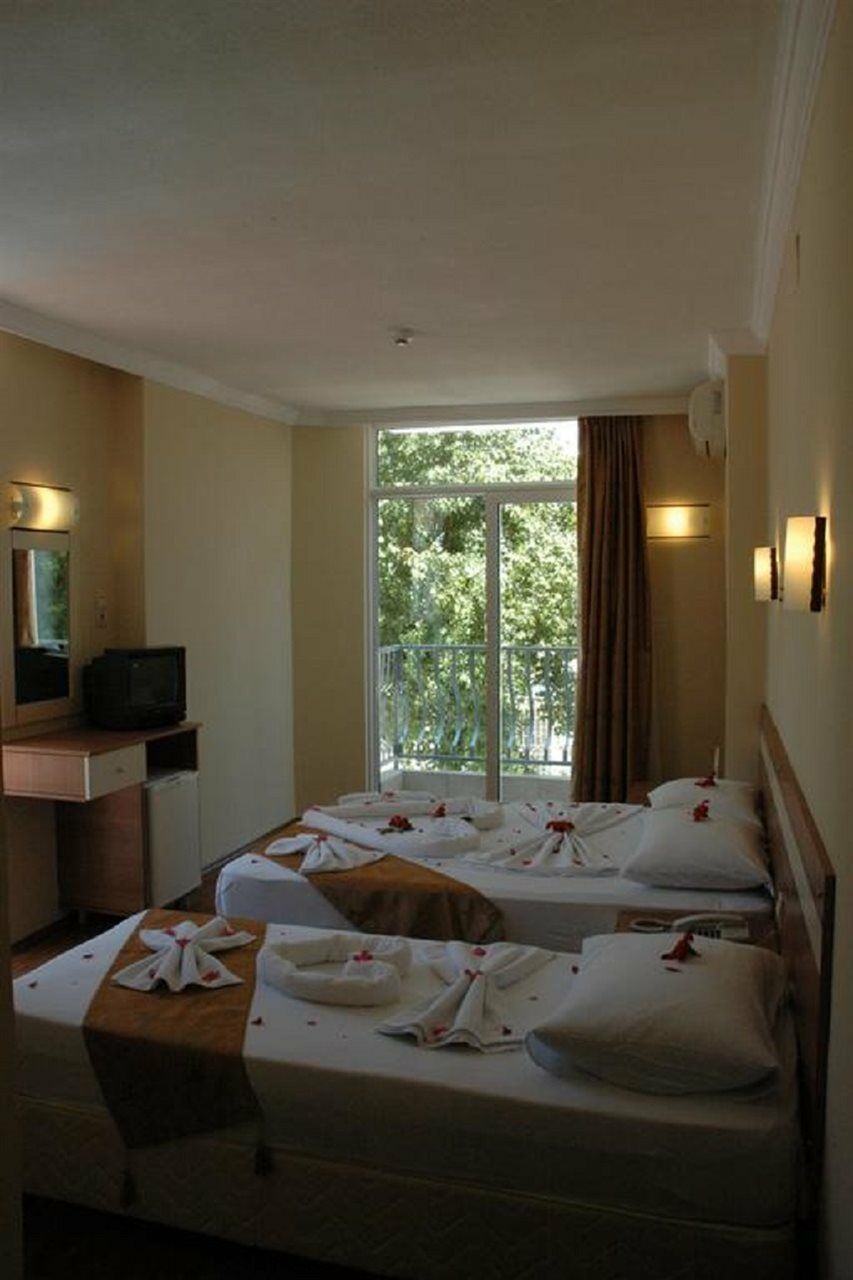 Ercan Han Hotel İçmeler Luaran gambar